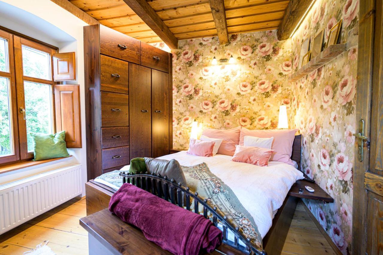 Babahaz Appartement Pécs Buitenkant foto